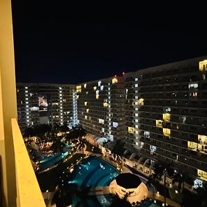 Apartment Pool View
